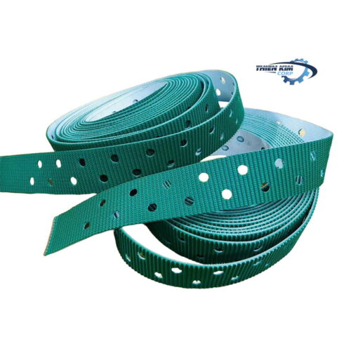 Băng tải PVC gai 5mm - dập lỗ
