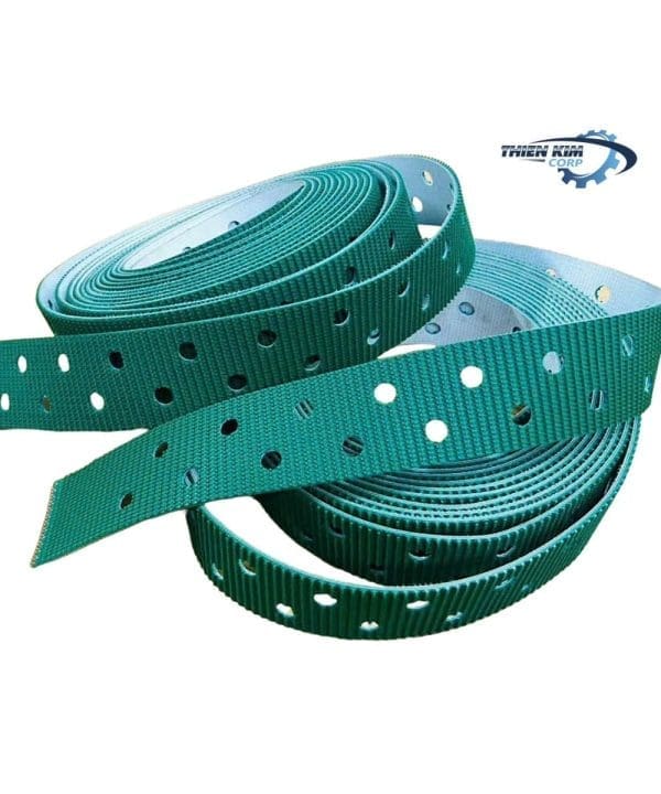 Băng tải PVC gai 5mm - dập lỗ