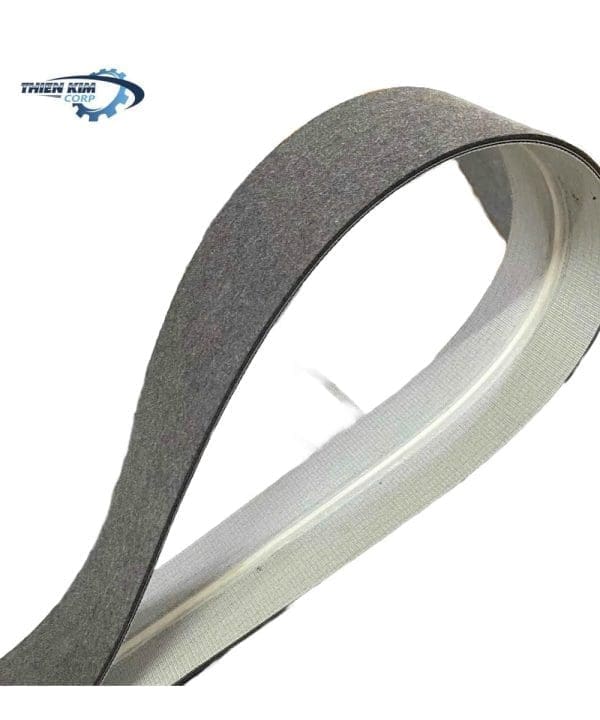 Băng tải nỉ dán gờ