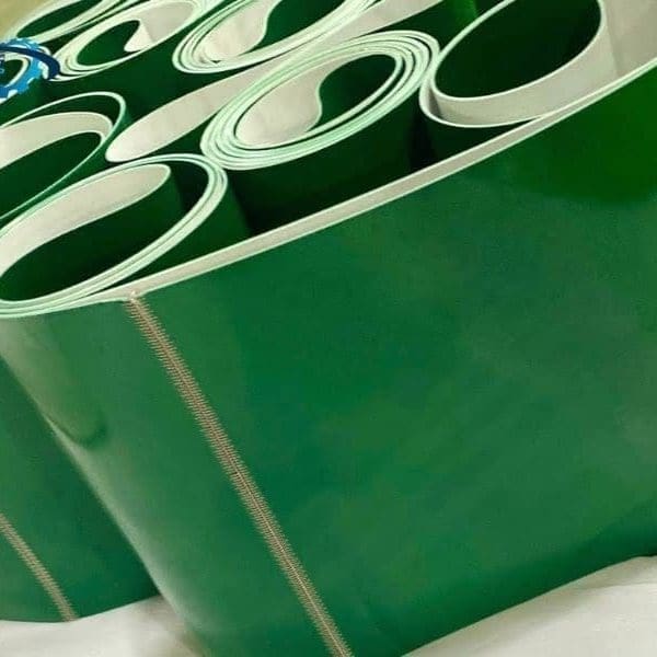 Băng tải PU màu xanh