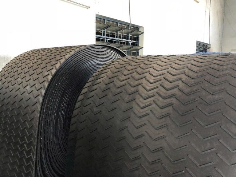 Băng tải cao su gân V B2000 EP200