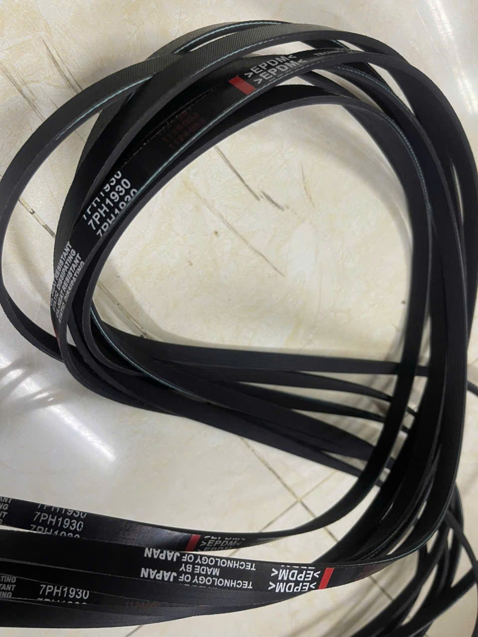 Khắc phục tiếng rít dây curoa